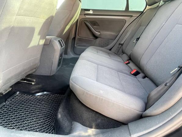 Volkswagen Jetta V с пробегом 2008 года, цена 370 000 рублей, 299003 км, седан, Автокод Объявления