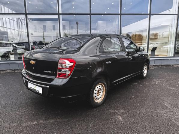 Chevrolet Cobalt II с пробегом 2014 года, цена 600 000 рублей, 180000 км, седан, Автокод Объявления