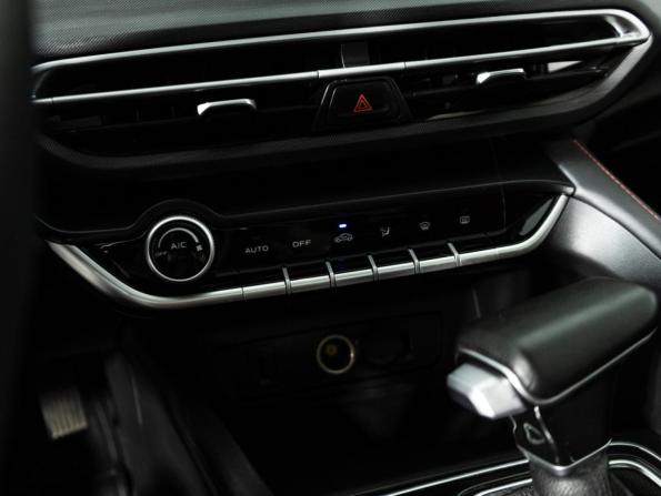 Changan Eado Plus с пробегом 2023 года, цена 1 549 700 рублей, 39700 км, седан, Автокод Объявления
