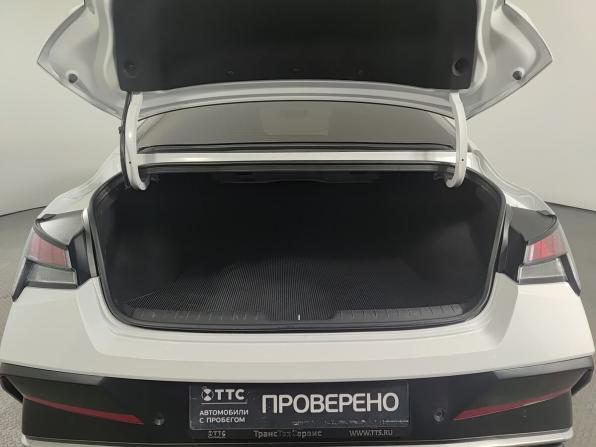 Hyundai Elantra VII (CN7) Рестайлинг с пробегом 2023 года, цена 2 250 000 рублей, 63886 км, седан, Автокод Объявления