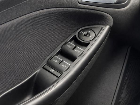 Ford Focus III Рестайлинг с пробегом 2015 года, цена 957 000 рублей, 126922 км, универсал, Автокод Объявления