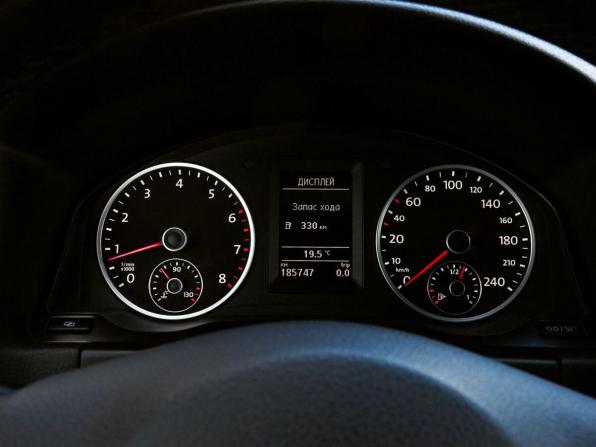 Volkswagen Tiguan I Рестайлинг с пробегом 2011 года, цена 1 400 000 рублей, 185746 км, внедорожник, Автокод Объявления