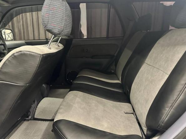 Toyota Hilux Surf III Рестайлинг с пробегом 1999 года, цена 1 325 000 рублей, 137525 км, внедорожник, Автокод Объявления