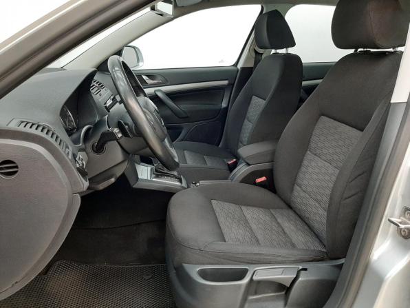 Skoda Octavia II (A5) Рестайлинг с пробегом 2013 года, цена 689 000 рублей, 207521 км, лифтбек, Автокод Объявления