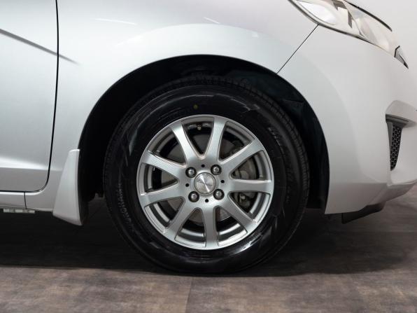 Honda Fit III с пробегом 2013 года, цена 1 175 000 рублей, 70228 км, хэтчбек, Автокод Объявления