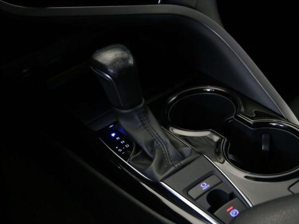 Toyota Camry VIII (XV70) с пробегом 2020 года, цена 2 590 000 рублей, 120000 км, седан, Автокод Объявления