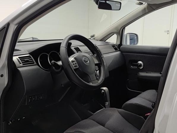 Nissan Tiida I Рестайлинг с пробегом 2010 года, цена 674 000 рублей, 218304 км, хэтчбек, Автокод Объявления