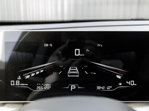 Geely Coolray I Рестайлинг с пробегом 2023 года, цена 2 090 000 рублей, 24756 км, внедорожник, Автокод Объявления