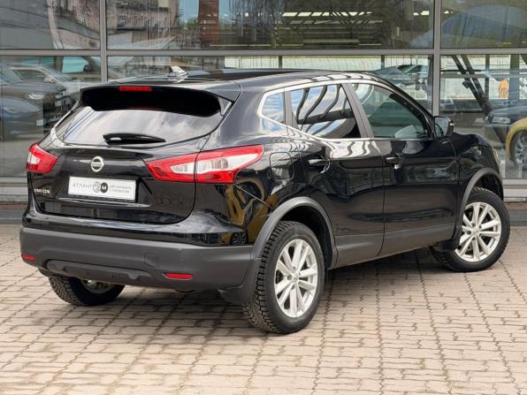 Nissan Qashqai II с пробегом 2017 года, цена 1 723 000 рублей, 55130 км, внедорожник, Автокод Объявления