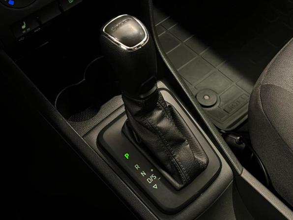 Skoda Rapid I с пробегом 2016 года, цена 1 049 000 рублей, 159442 км, лифтбек, Автокод Объявления