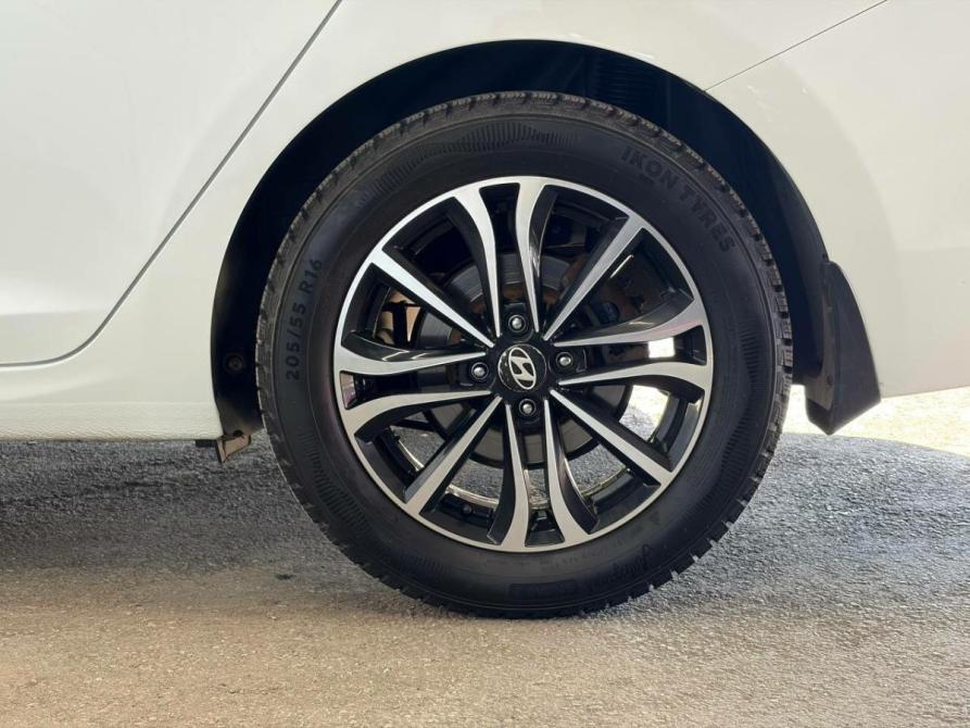 Hyundai Solaris II Тольятти  - изображение 11