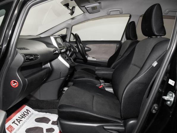 Toyota Wish II с пробегом 2010 года, цена 1 345 000 рублей, 180031 км, минивэн, Автокод Объявления