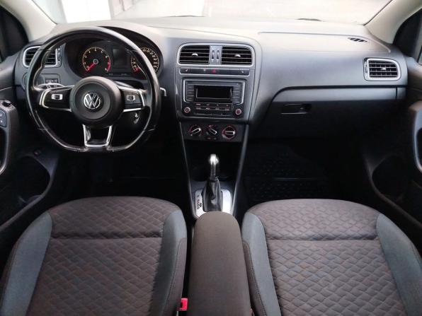 Volkswagen Polo V Рестайлинг с пробегом 2019 года, цена 1 220 000 рублей, 127402 км, седан, Автокод Объявления