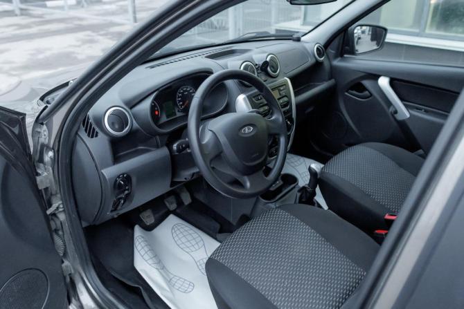 Lada (ВАЗ) Granta I с пробегом 2018 года, цена 552 000 рублей, 55011 км, седан, Автокод Объявления