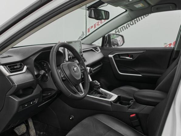 Toyota RAV4 V (XA50) с пробегом 2021 года, цена 3 500 000 рублей, 86613 км, внедорожник, Автокод Объявления