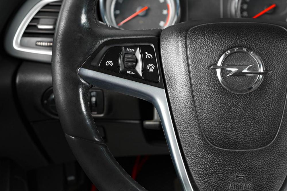 Opel Astra J Рестайлинг Тюмень  - изображение 15