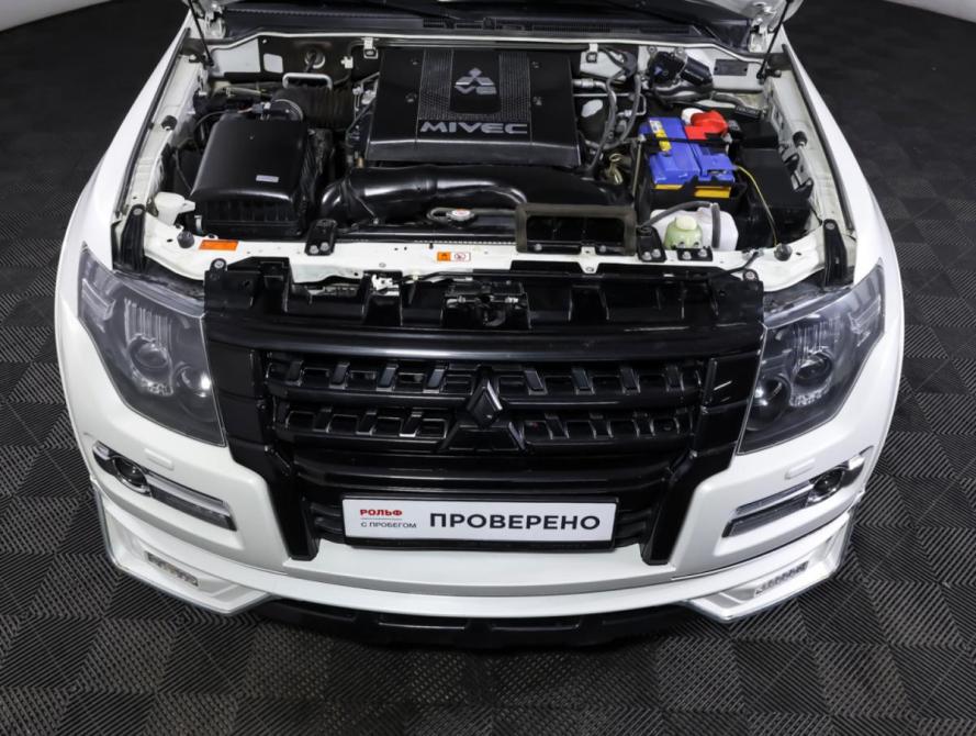 Mitsubishi Pajero IV Рестайлинг 2 Москва  - изображение 9