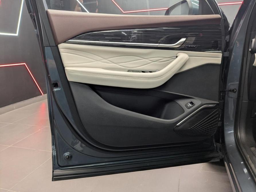 Geely Monjaro I Москва  - изображение 9