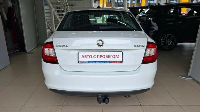 Skoda Rapid I с пробегом 2017 года, цена 1 228 000 рублей, 87000 км, лифтбек, Автокод Объявления