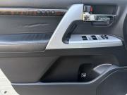 Toyota Land Cruiser 200 Series Рестайлинг 1 Пермь  - изображение 36