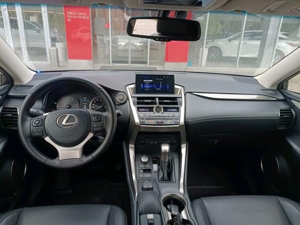 Lexus NX I с пробегом 2015 года, цена 3 150 000 рублей, 46000 км, внедорожник, Автокод Объявления