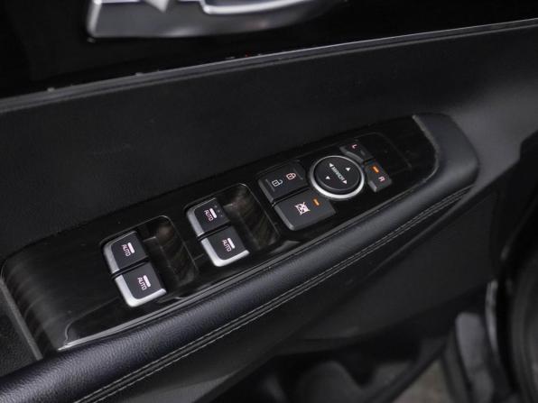 Kia Sorento III Prime Рестайлинг с пробегом 2019 года, цена 2 299 077 рублей, 135665 км, внедорожник, Автокод Объявления