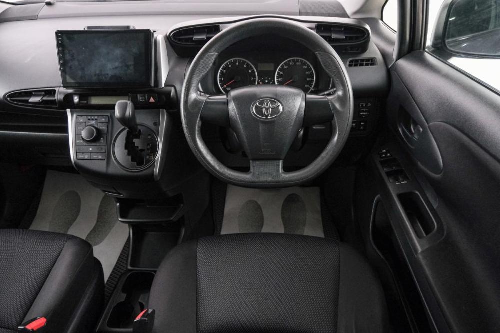 Toyota Wish II Рестайлинг Красноярск  - изображение 15
