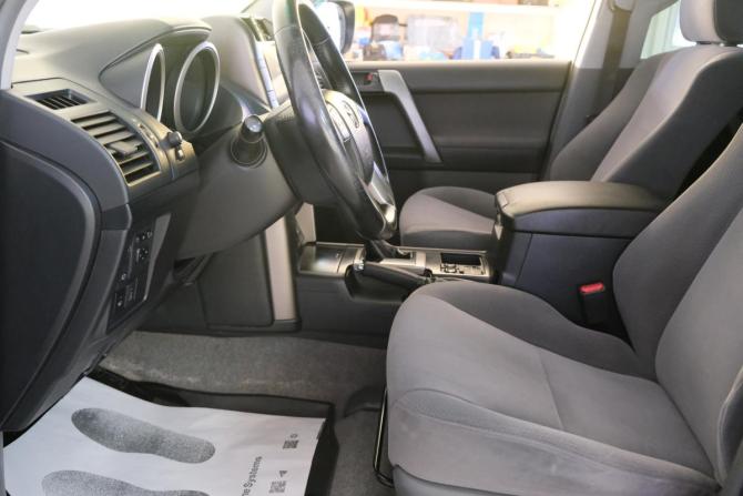 Toyota Land Cruiser Prado 150 Series с пробегом 2013 года, цена 2 929 000 рублей, 210000 км, внедорожник, Автокод Объявления