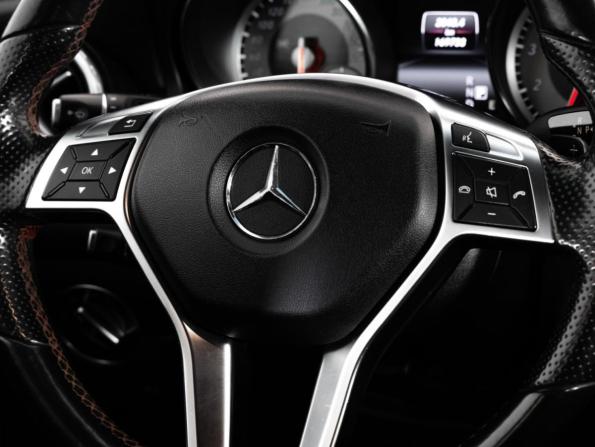 Mercedes-Benz GLA I (X156) с пробегом 2015 года, цена 1 899 000 рублей, 169732 км, внедорожник, Автокод Объявления