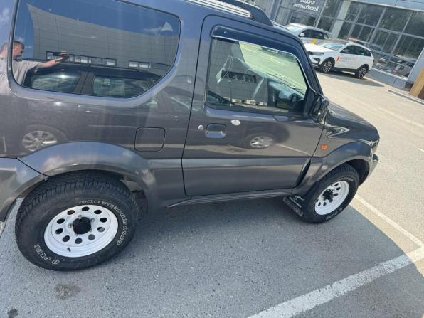 Suzuki Jimny III Рестайлинг 1 с пробегом 2011 года, цена 899 000 рублей, 155000 км, внедорожник, Автокод Объявления