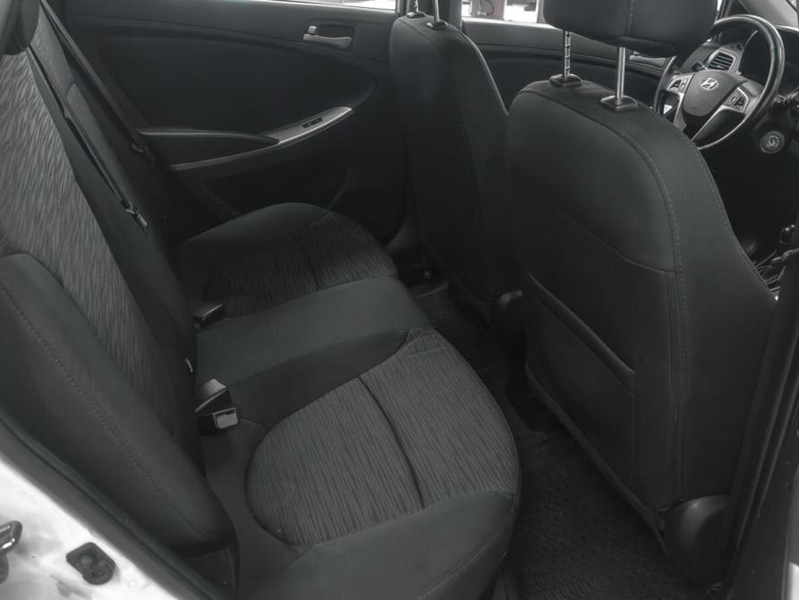 Hyundai Solaris I Рестайлинг Ростов-на-Дону  - изображение 9