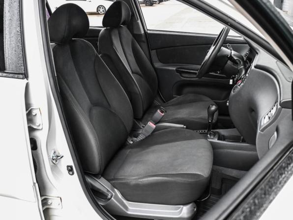 Kia Rio II Рестайлинг с пробегом 2009 года, цена 599 000 рублей, 236331 км, хэтчбек, Автокод Объявления