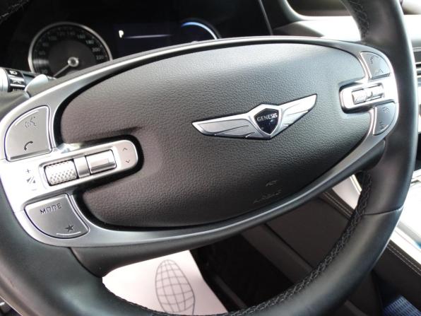 Genesis GV80 I с пробегом 2022 года, цена 4 790 000 рублей, 79116 км, внедорожник, Автокод Объявления