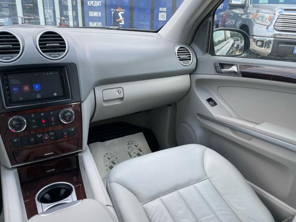 Mercedes-Benz M-Класс II (W164) с пробегом 2008 года, цена 1 357 000 рублей, 217315 км, внедорожник, Автокод Объявления