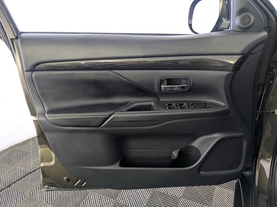 Mitsubishi Outlander III Рестайлинг 2 Москва  - изображение 17