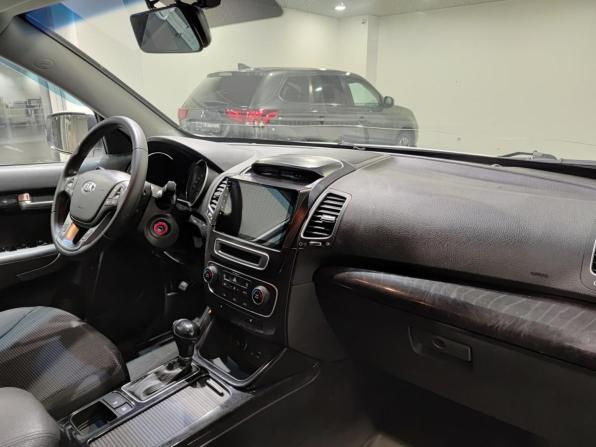 Kia Sorento II Рестайлинг с пробегом 2019 года, цена 2 100 000 рублей, 153847 км, внедорожник, Автокод Объявления