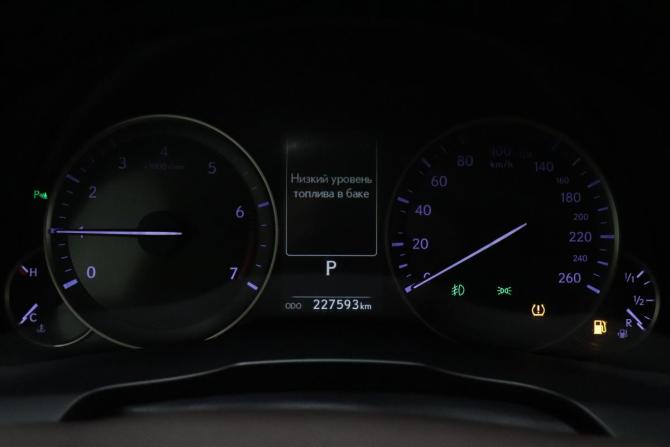 Lexus ES VI Рестайлинг с пробегом 2016 года, цена 2 215 000 рублей, 227593 км, седан, Автокод Объявления