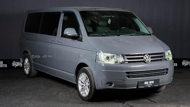 Volkswagen Caravelle T5 Рестайлинг с пробегом 2012 года, цена 1 790 000 рублей, 280000 км, минивэн, Автокод Объявления