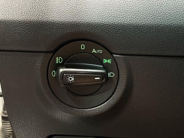 Skoda Octavia III (A7) Рестайлинг с пробегом 2017 года, цена 1 149 000 рублей, 206775 км, лифтбек, Автокод Объявления