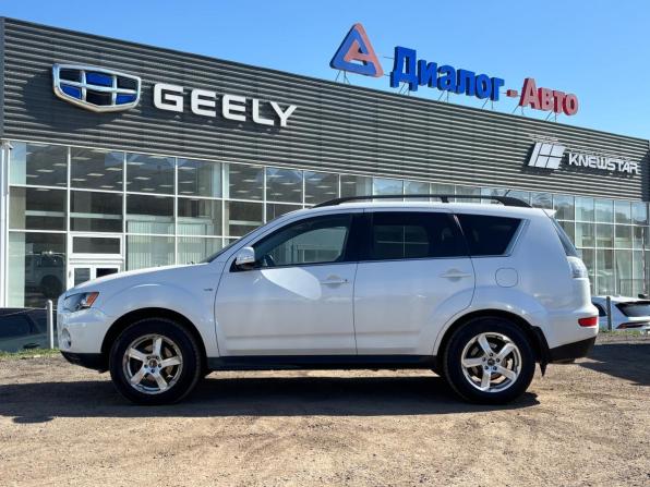 Mitsubishi Outlander II Рестайлинг с пробегом 2011 года, цена 1 640 000 рублей, 197181 км, внедорожник, Автокод Объявления