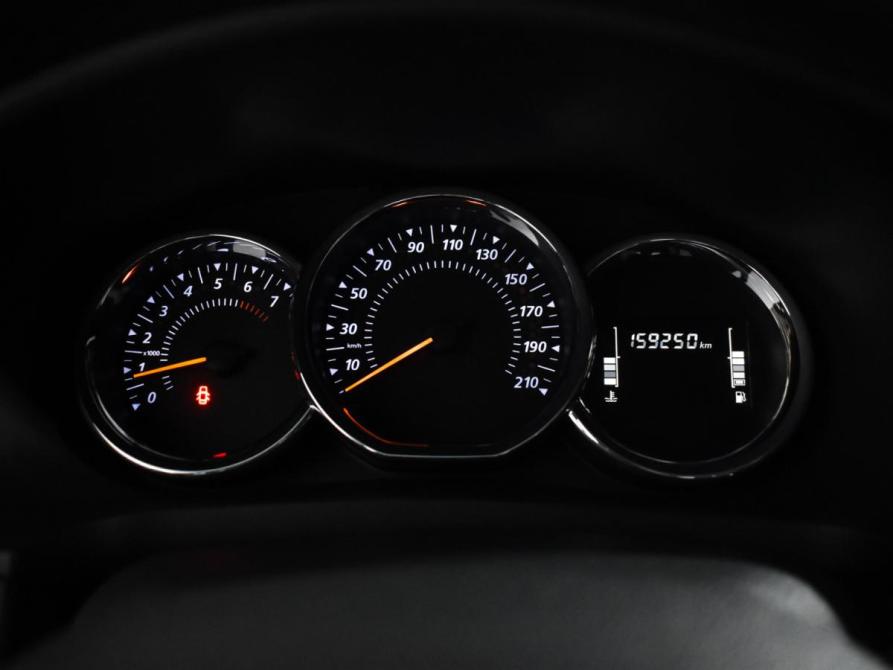 Renault Logan II Рестайлинг Санкт-Петербург  - изображение 18