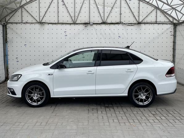 Volkswagen Polo V Рестайлинг с пробегом 2018 года, цена 1 320 000 рублей, 141146 км, седан, Автокод Объявления