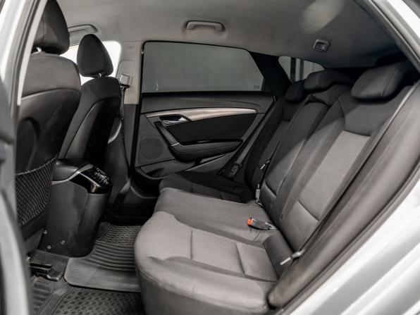 Hyundai i40 I с пробегом 2013 года, цена 957 000 рублей, 217553 км, универсал, Автокод Объявления