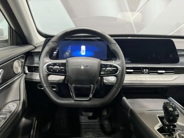 Chery Tiggo 7L I с пробегом 2025 года, цена 2 255 000 рублей, 10945 км, внедорожник, Автокод Объявления