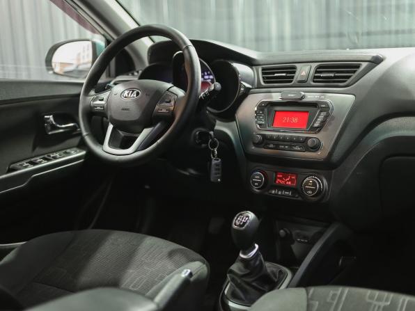 Kia Rio III с пробегом 2013 года, цена 899 000 рублей, 148630 км, седан, Автокод Объявления