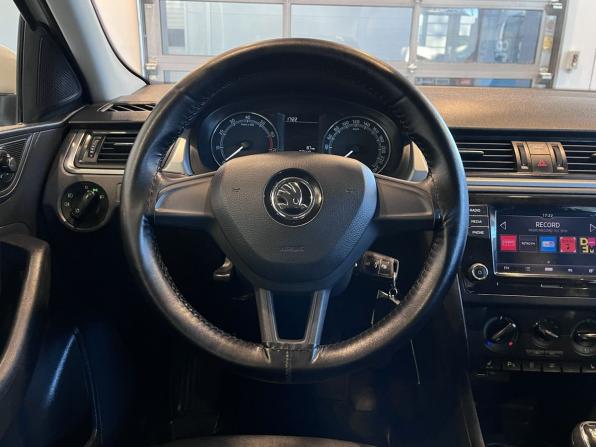Skoda Rapid I Рестайлинг с пробегом 2018 года, цена 1 100 000 рублей, 160439 км, лифтбек, Автокод Объявления