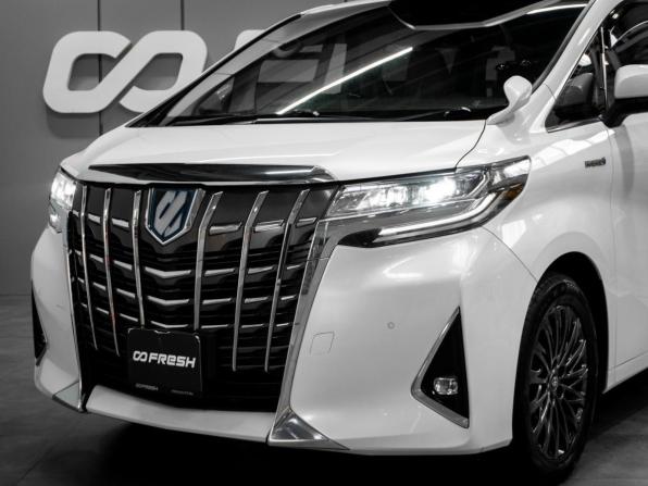 Toyota Alphard III Рестайлинг с пробегом 2018 года, цена 4 200 000 рублей, 88678 км, минивэн, Автокод Объявления