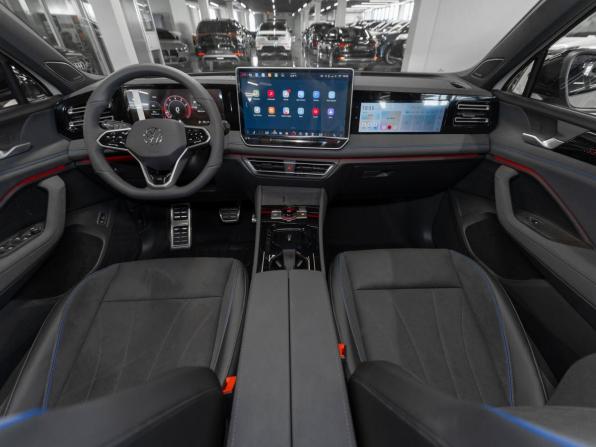 Volkswagen Tiguan III (China Market) с пробегом 2026 года, цена 4 800 000 рублей, 11 км, внедорожник, Автокод Объявления