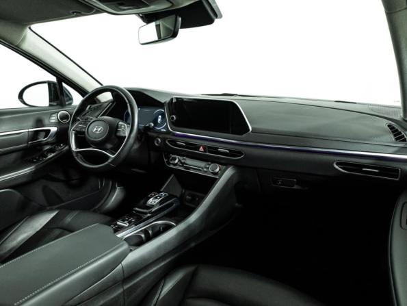 Hyundai Sonata VIII (DN8) с пробегом 2021 года, цена 2 425 000 рублей, 107494 км, седан, Автокод Объявления