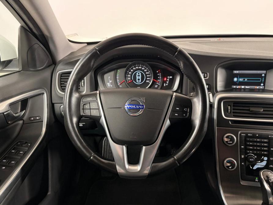 Volvo S60 II Рестайлинг Екатеринбург  - изображение 21